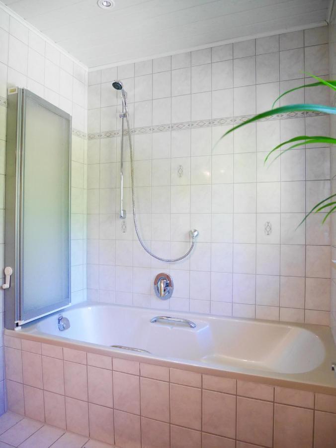 Ferienwohnung Eichkatzel Zell エクステリア 写真